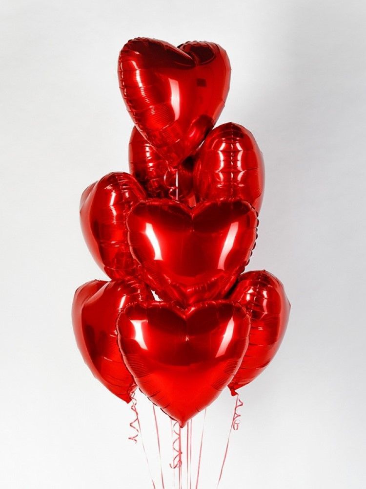 Фонтан шаров «Красные сердца»