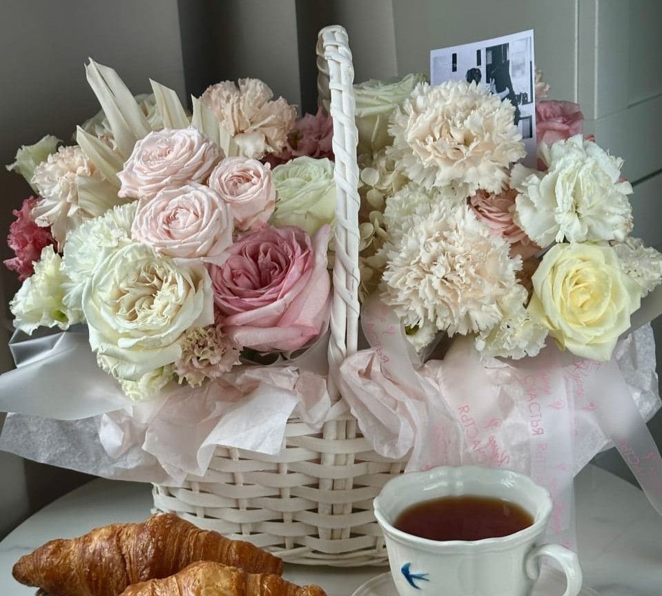  Как выбрать идеальные цветы на День матери? Советы от наших флористов  