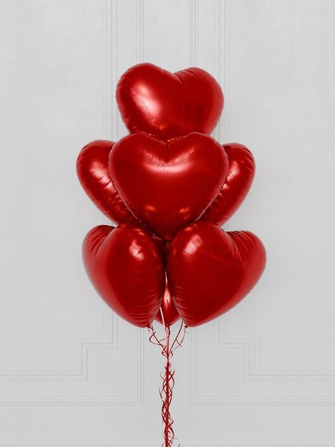 Фонтан шаров «Красные сердца»