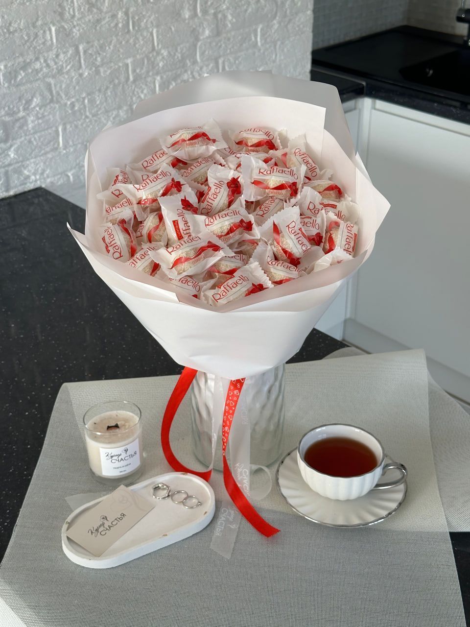 Букет Raffaello