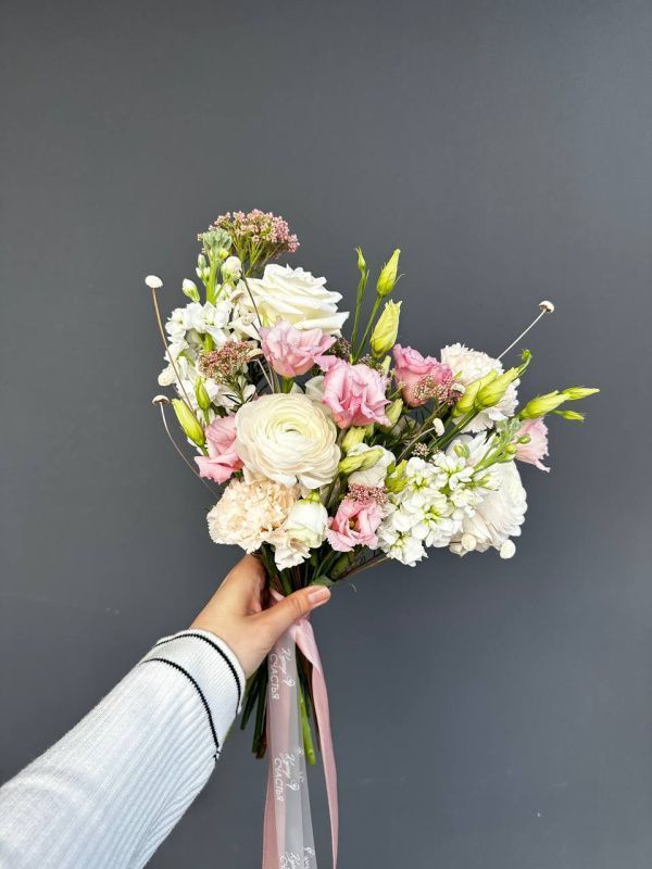 Букет невесты для зимней свадьбы