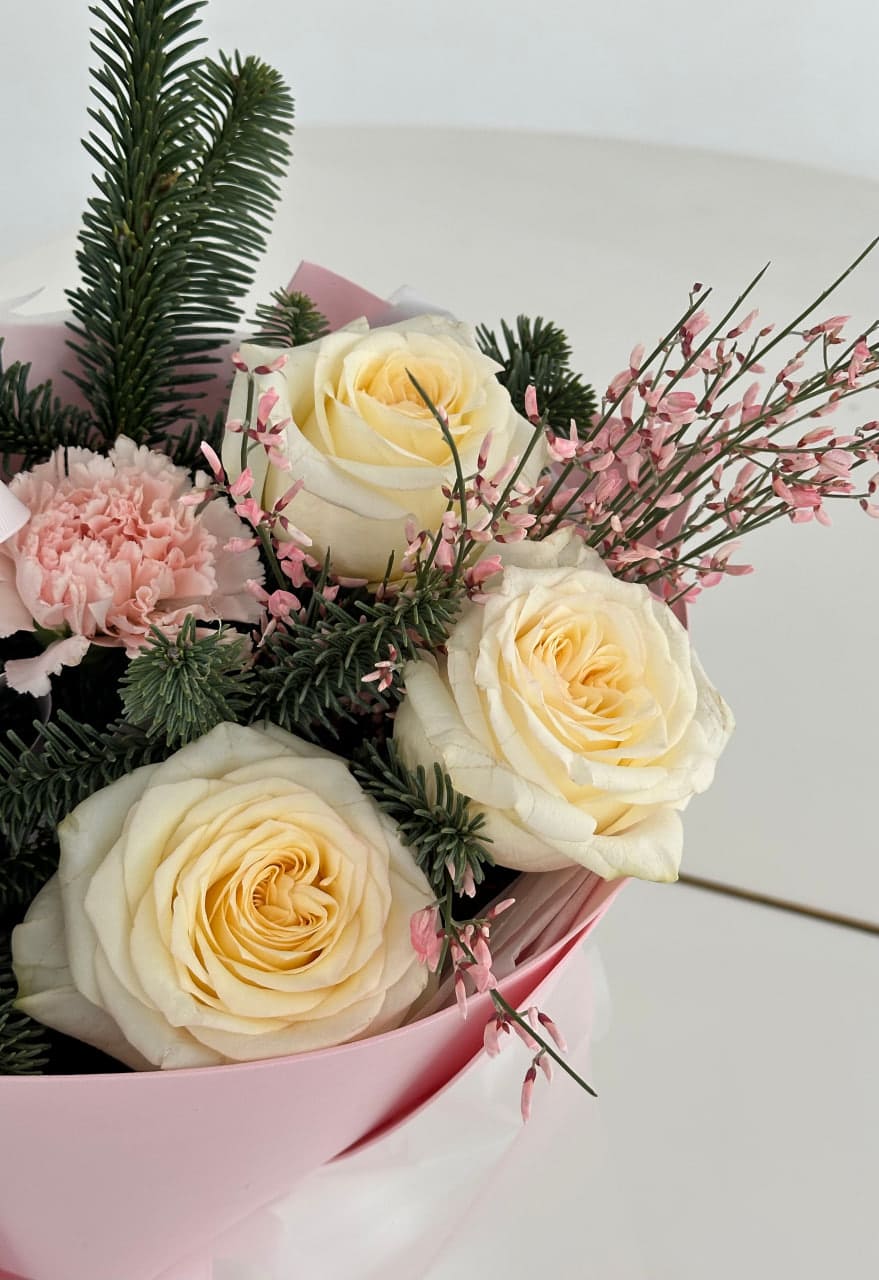 Букет Праздник к нам приходит