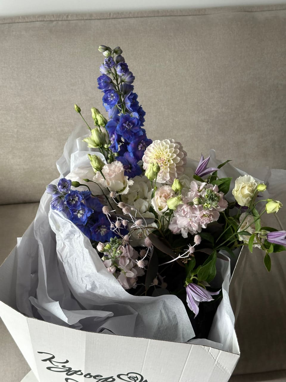 Цветочная подписка - размер L