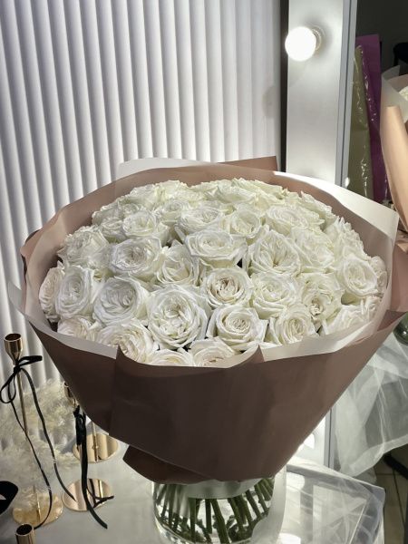 Элитные розы Плая Бланка 51 шт.